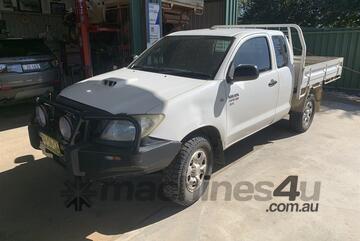 2008 Toyota Hilux SR Extral Cab Chassis