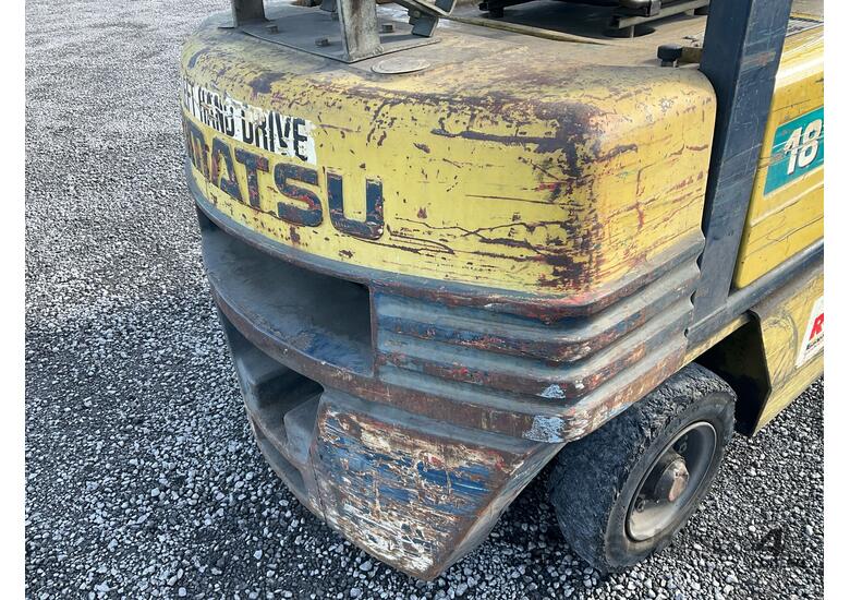 caption 1998 Komatsu FG15T-15 Forklift