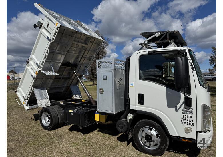 Isuzu NPR250 Medium 4x2 PTO Dropside Tipper Truck. Ex Council.