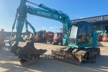Kobelco 2019   SK135SR-5