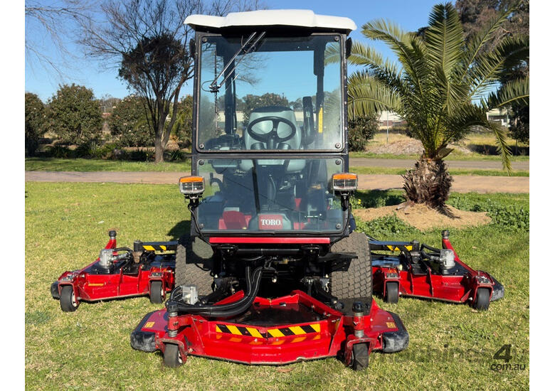 Toro Groundmaster 4000D Wide Area mower Lawn Equipment