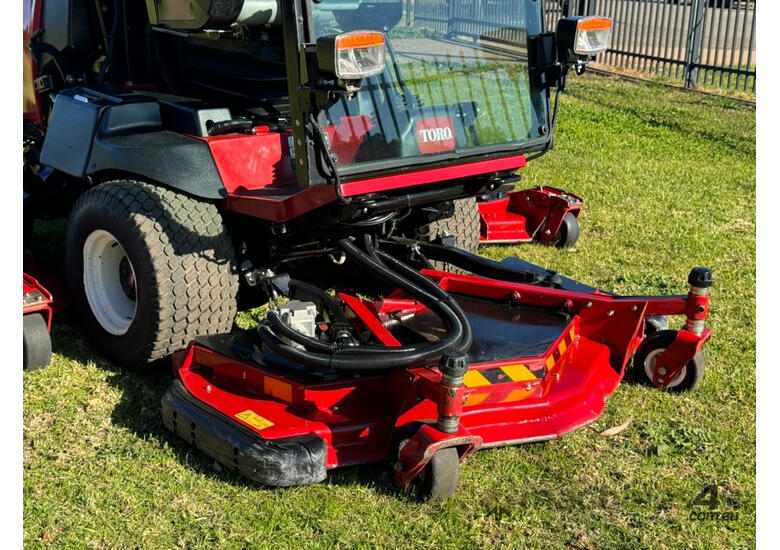 Toro Groundmaster 4000D Wide Area mower Lawn Equipment