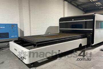 3KW Fibre Laser Cutting machine