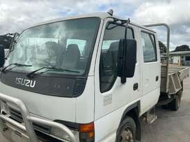 2005 Isuzu NPR 250 Crew Cab Table Top - picture0' - Click to enlarge