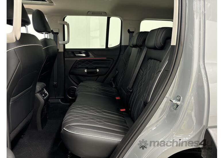 caption 2024 GWM Tank 300 Lux 4x4 Wagon (Petrol) (Auto)