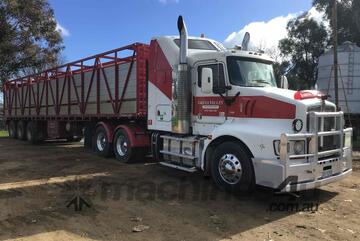 Kenworth   prime mover Kenworth   prime mover