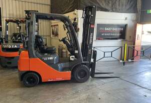 TOYOTA 2018 MODEL 8FG18 DELUXE MODEL S/N 64091 LPG 3.7 METER 2 STAGE MAST 1.8 TON 1800 KG CAPACITY