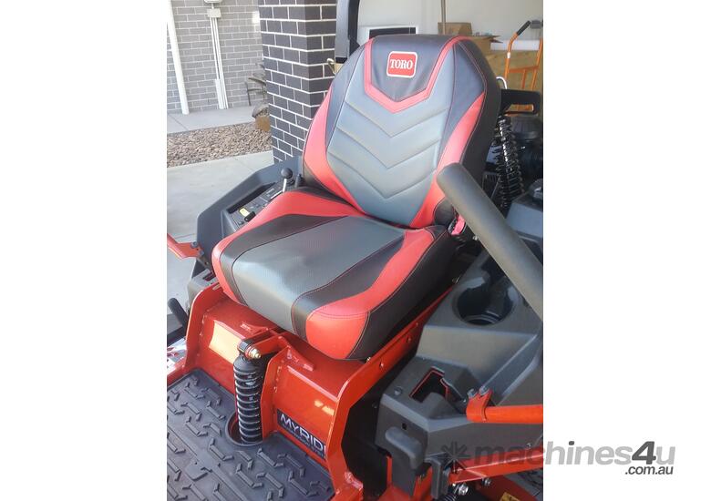 Ride on mowers Professional