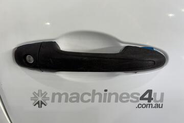 2016 Toyota Hilux Petrol Single Cab Ute