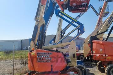 JLG 340AJ 4WD 34ft Diesel Knuckle Boom Lift