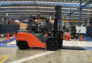 TOYOTA 8FG50N S/N 10936 5 TON 5000 KG CAPACITY LPG FORKLIFT 4000 MM 2 STAGE MAST.