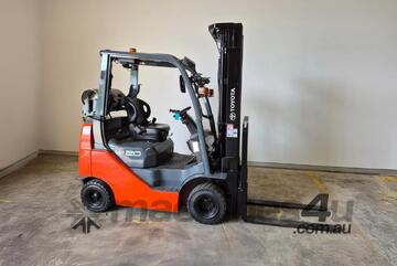 Toyota 8FGK20 IC Truck - 2 tonne