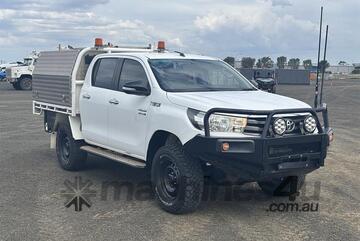 Toyota 2016   HILUX SR UTE