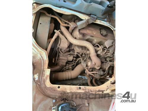 2020 Hino 300 616  Crew Cab Table Top