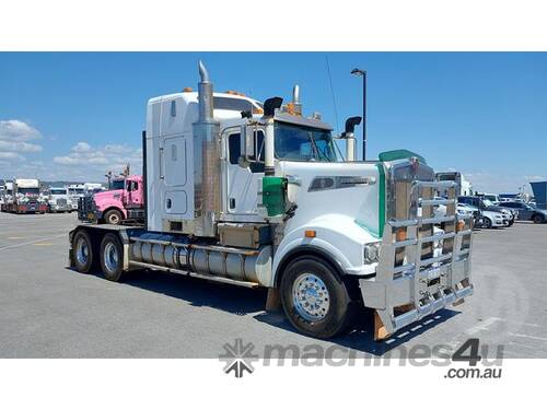 Kenworth T909