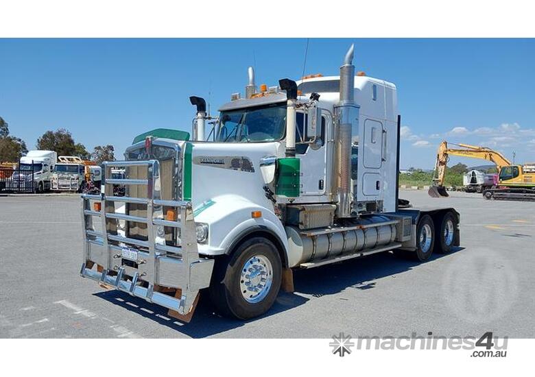 Kenworth T909