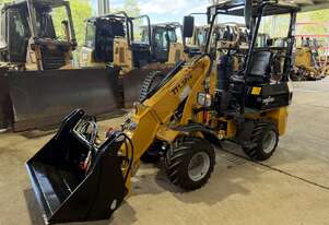 NEW 2025 TerraTuff TT1.5Pro Loader