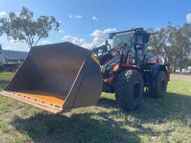 2024 Hitachi ZW180 Front Loader - picture1' - Click to enlarge