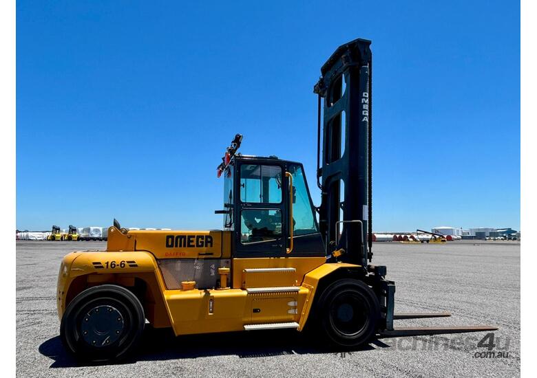 2018 OMEGA 16-6 HEAVY FORKLIFT – 16T  600mm – LOW HOURS