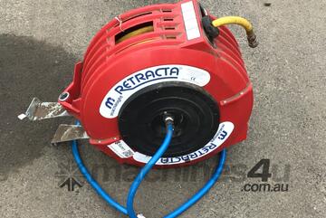 Retracta Hose Reel And Hose.