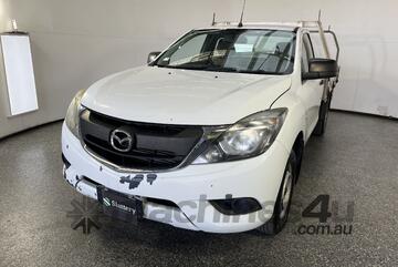 Mazda 2016   BT-50 XT Diesel