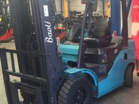 Used Forklift: CPCD25F08 - U73644 - picture0' - Click to enlarge