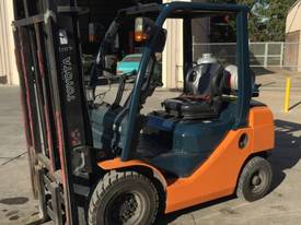 Used Toyota 8FG25 LPG forklift - picture0' - Click to enlarge