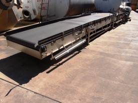 Accumulation Table Conveyor. - picture0' - Click to enlarge