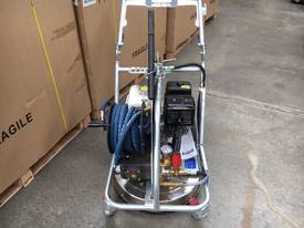 DUEL PRESSURE WASHER - picture1' - Click to enlarge