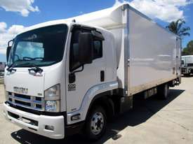 Isuzu FRR600 Pantech Truck - picture2' - Click to enlarge