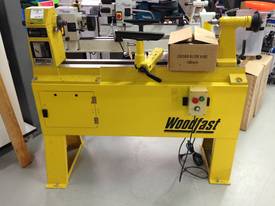 Woodfast Lathe M910 - picture0' - Click to enlarge