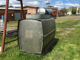 Stainless steel tank - picture2' - Click to enlarge