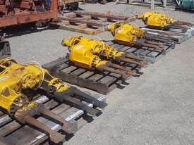 Ballast Tamper Workhead - picture0' - Click to enlarge