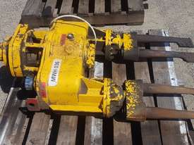 Ballast Tamper Workhead - picture0' - Click to enlarge