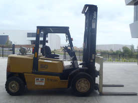 Yale 5t Forklift - picture0' - Click to enlarge