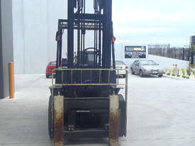 Yale 5t Forklift - picture1' - Click to enlarge