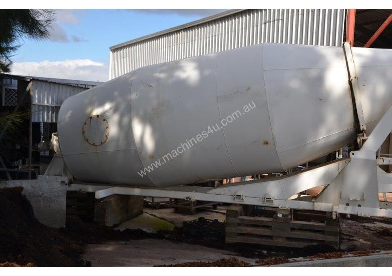 caption Stationary Cement Mixer was 45k now 35k
