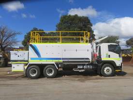 NEW 2019 ISUZU FVZ260-300 6X4 SERVICE TRUCK - picture1' - Click to enlarge