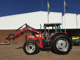 Massey Ferguson 4270 FWA/4WD Tractor - picture1' - Click to enlarge