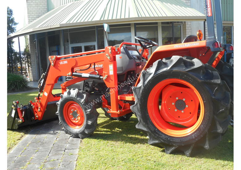 caption NEW KUBOTA 35HP TRACTOR