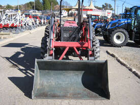 Massey Ferguson 251 FWA/4WD Tractor - picture1' - Click to enlarge