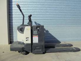 Electric Forklift Rider Pallet PE Series 2013 - picture1' - Click to enlarge