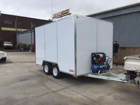 Fully Enclosed Tandem Trailer - picture0' - Click to enlarge