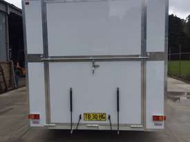 Fully Enclosed Tandem Trailer - picture1' - Click to enlarge