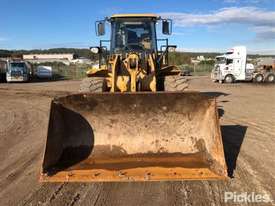 2010 Caterpillar 950H - picture1' - Click to enlarge