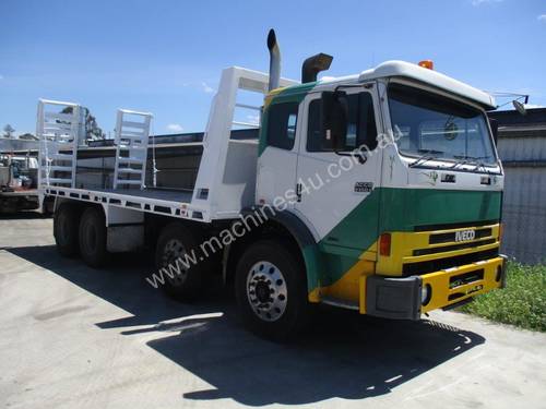 IVECO 2350G Beavertail