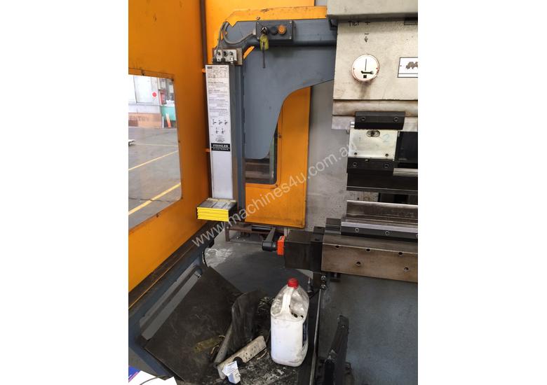 caption Haco Pressbrake 4.3m x 220 Ton