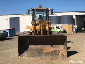 1995 Caterpillar 938F - picture1' - Click to enlarge