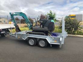 Forklift and Plant Trailer - picture0' - Click to enlarge