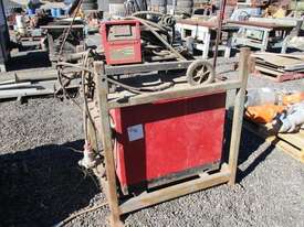 Lincoln MIG Welder - picture0' - Click to enlarge